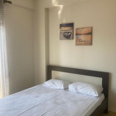 Niko'S Apartments ساراندا المظهر الخارجي الصورة