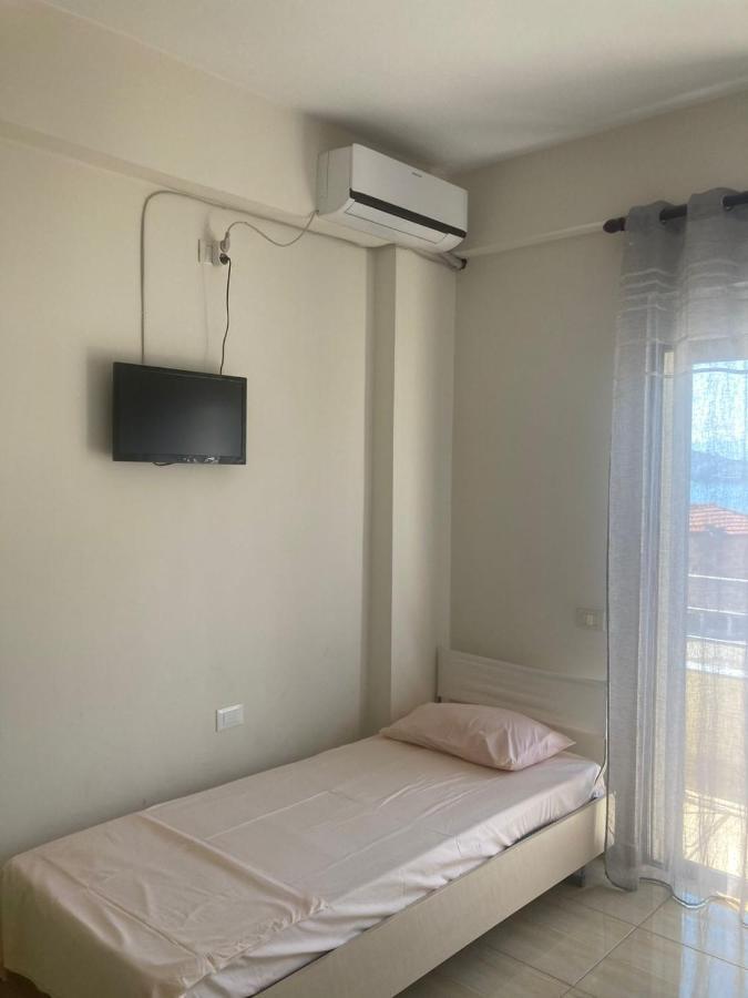 Niko'S Apartments ساراندا المظهر الخارجي الصورة