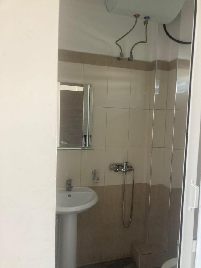 Niko'S Apartments ساراندا المظهر الخارجي الصورة