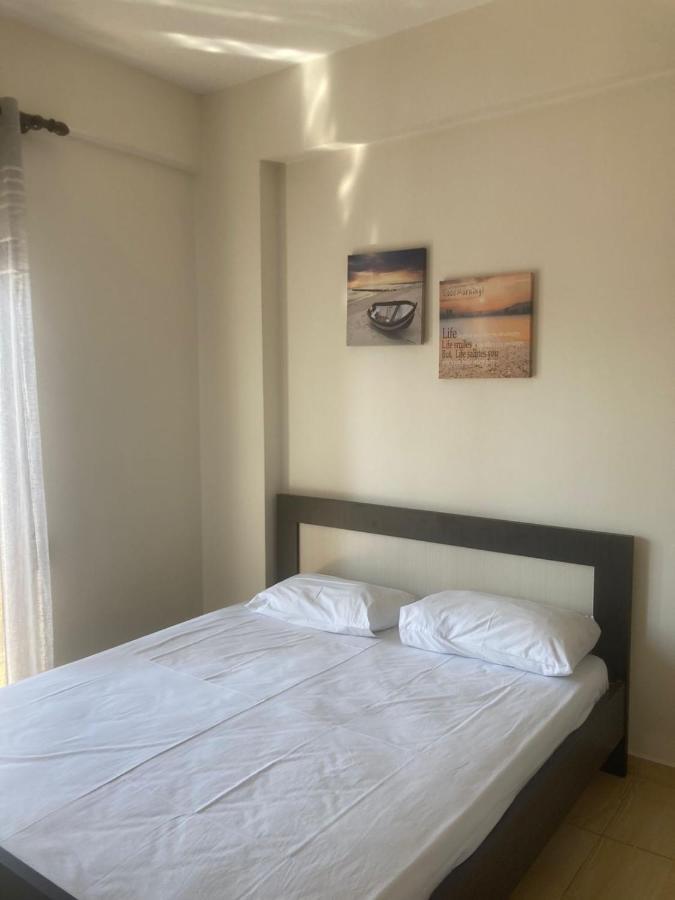 Niko'S Apartments ساراندا المظهر الخارجي الصورة